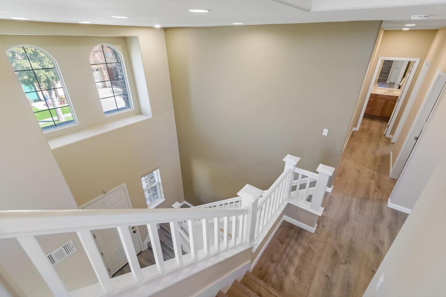 Detail Gallery Image 23 of 62 For 300 Crestridge Ct, San Jose,  CA 95138 - 5 Beds | 3 Baths