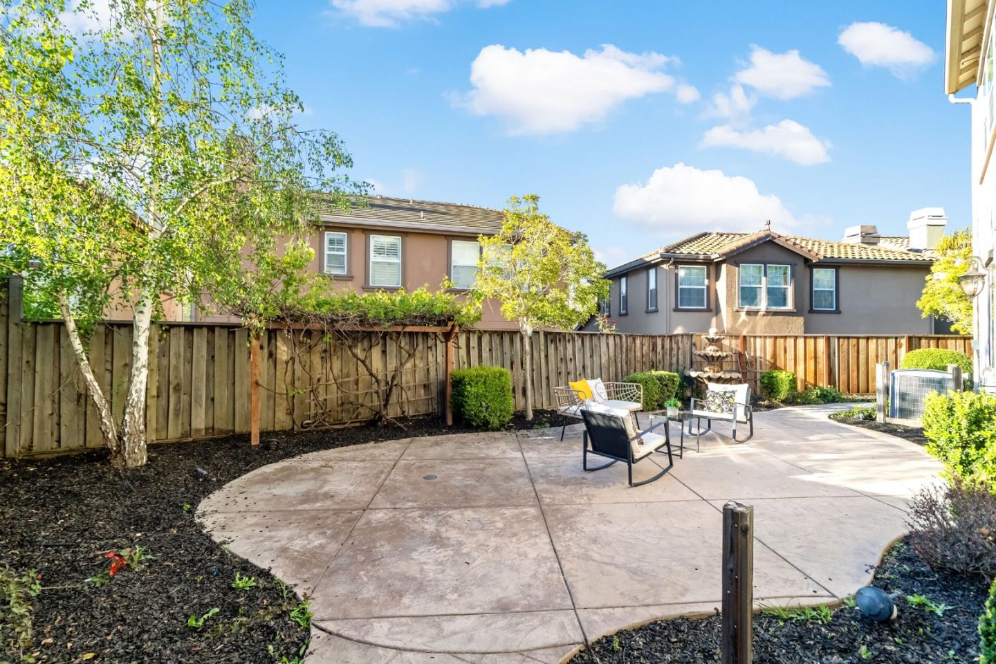 Detail Gallery Image 49 of 62 For 300 Crestridge Ct, San Jose,  CA 95138 - 5 Beds | 3 Baths