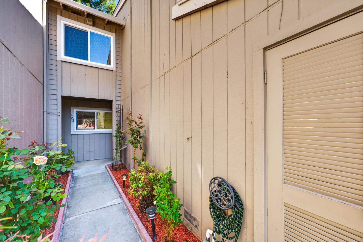 Photo #2: ML82039252 Listing: Photo #2