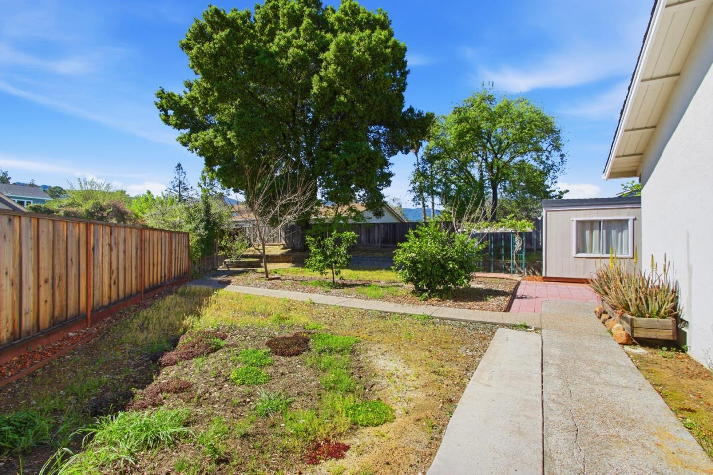 Detail Gallery Image 27 of 30 For 1156 Lansdale Ct, San Jose,  CA 95120 - 5 Beds | 2/1 Baths