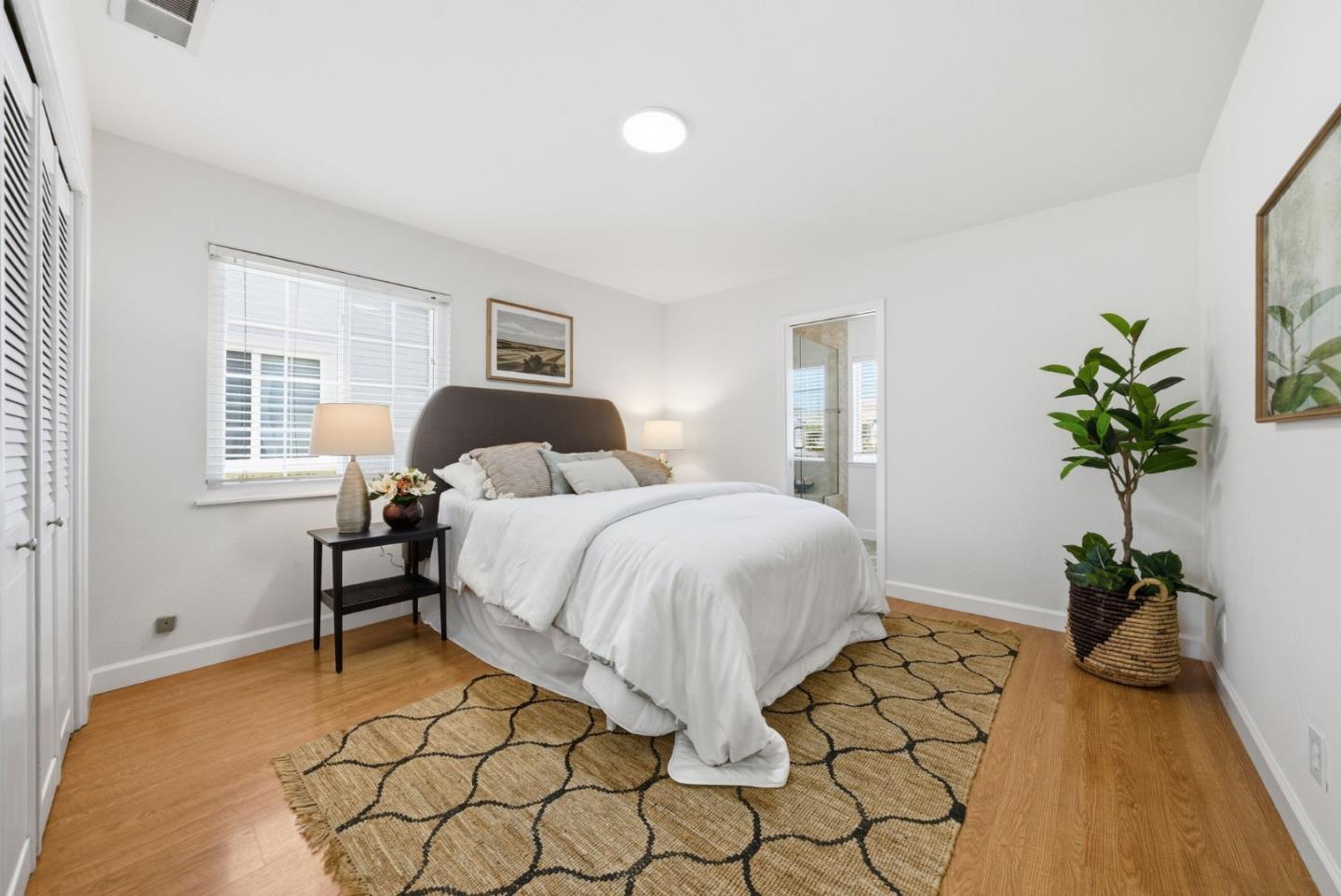 Detail Gallery Image 16 of 55 For 3046 Greenwood Dr, Fremont,  CA 94536 - 4 Beds | 2 Baths