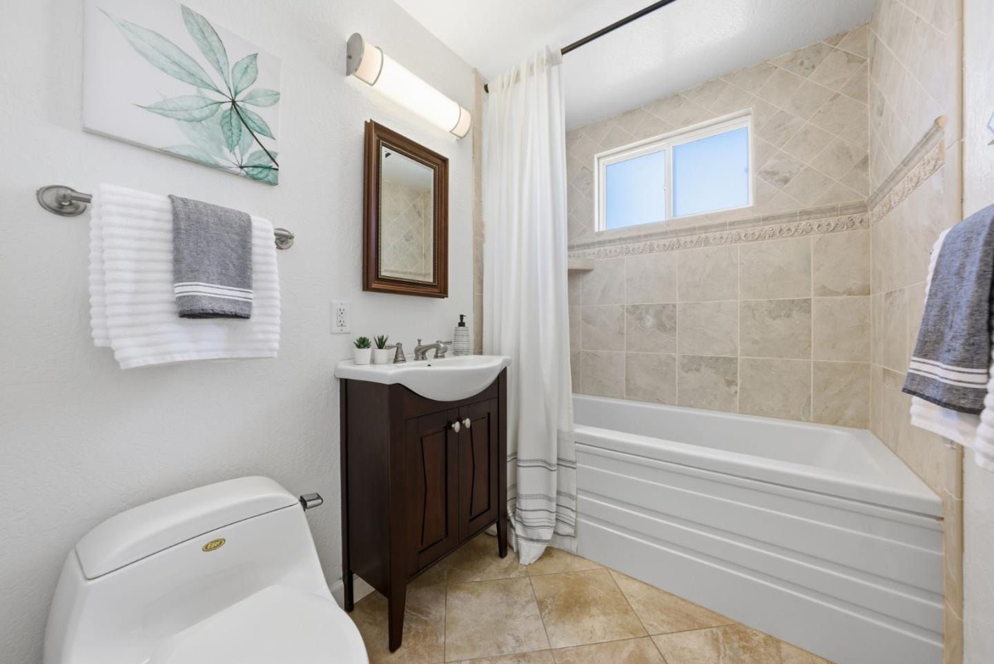 Detail Gallery Image 27 of 55 For 3046 Greenwood Dr, Fremont,  CA 94536 - 4 Beds | 2 Baths