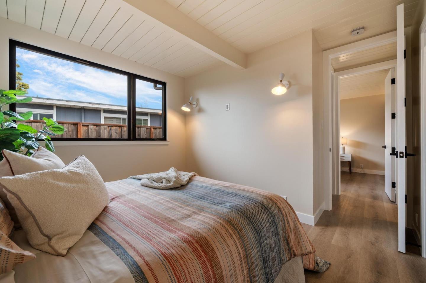 Detail Gallery Image 23 of 54 For 224 Loon Ct, Foster City,  CA 94404 - 4 Beds | 2 Baths