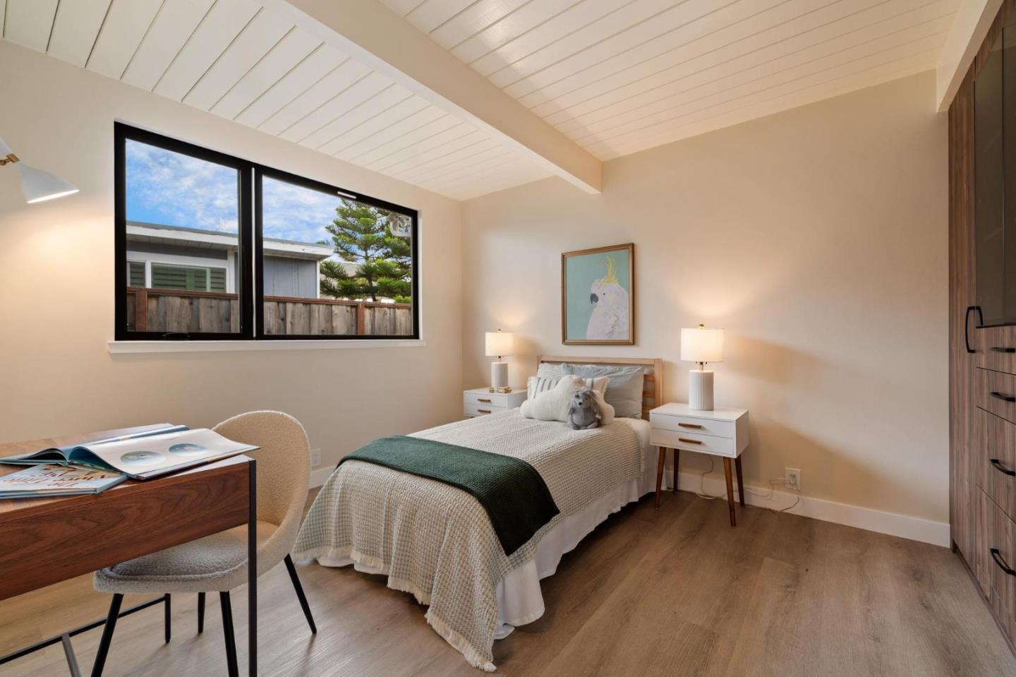 Detail Gallery Image 25 of 54 For 224 Loon Ct, Foster City,  CA 94404 - 4 Beds | 2 Baths