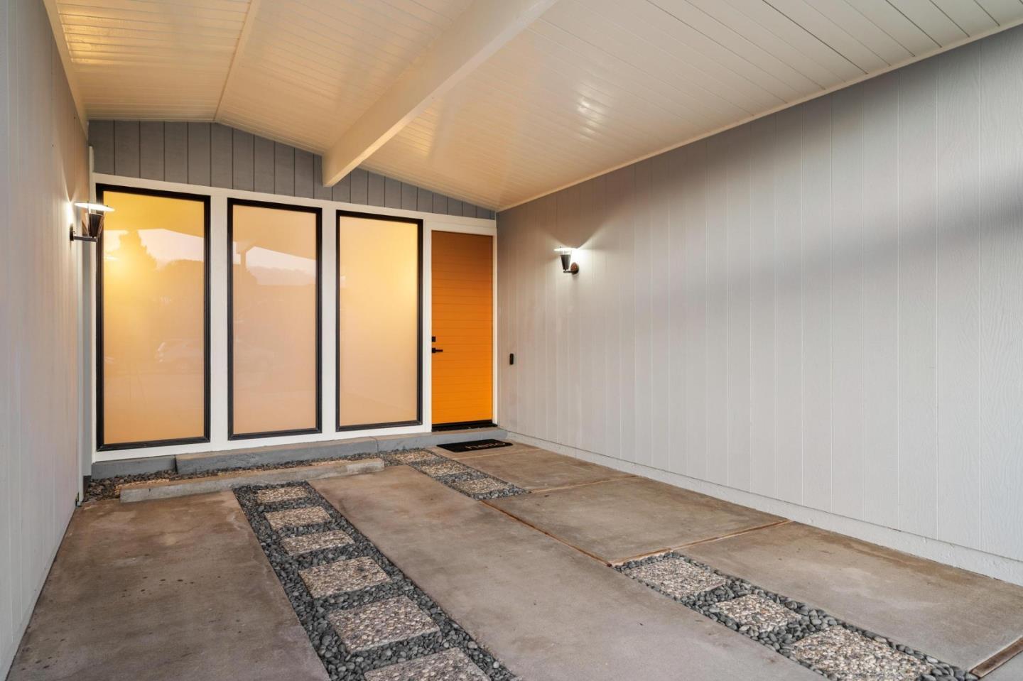 Detail Gallery Image 5 of 54 For 224 Loon Ct, Foster City,  CA 94404 - 4 Beds | 2 Baths