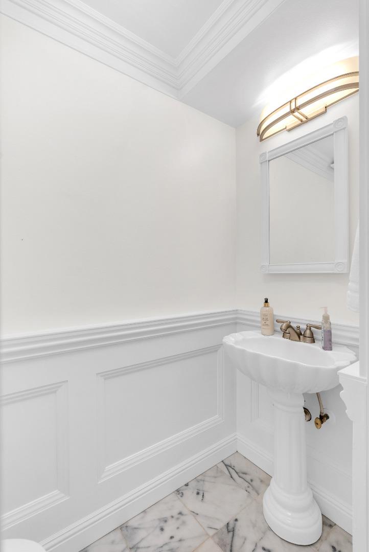 Detail Gallery Image 21 of 61 For 6280 Mountford Dr, San Jose,  CA 95123 - 4 Beds | 2/1 Baths