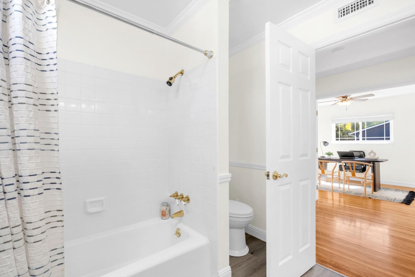 Detail Gallery Image 29 of 61 For 6280 Mountford Dr, San Jose,  CA 95123 - 4 Beds | 2/1 Baths