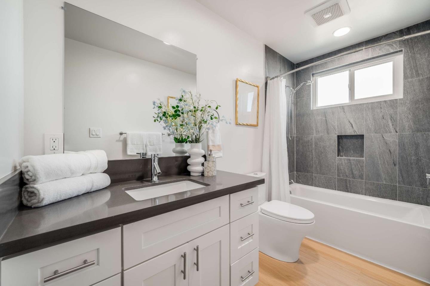 Detail Gallery Image 26 of 34 For 3609 Cefalu Dr, San Jose,  CA 95124 - 5 Beds | 3 Baths