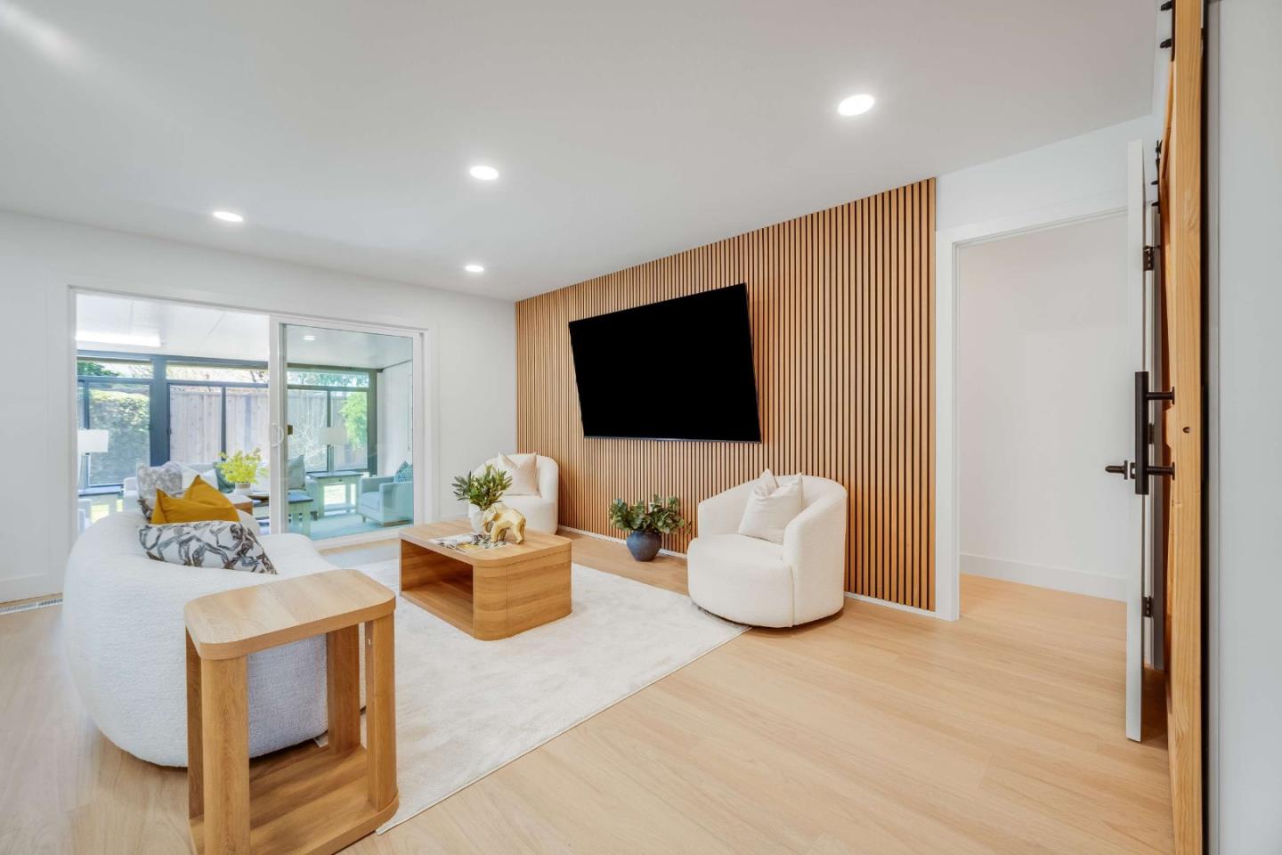 Detail Gallery Image 5 of 34 For 3609 Cefalu Dr, San Jose,  CA 95124 - 5 Beds | 3 Baths