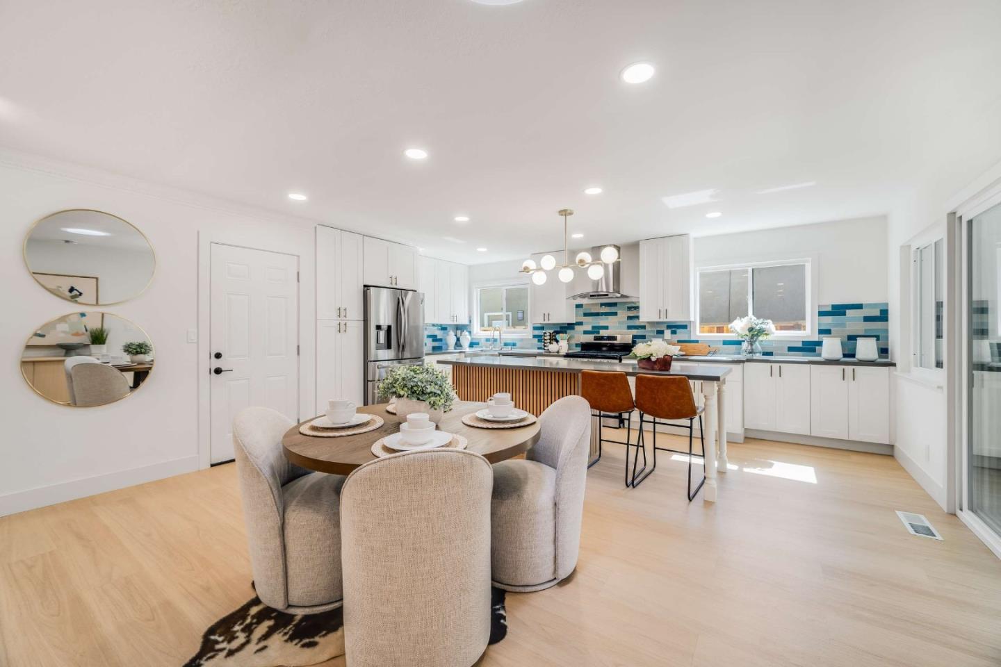 Detail Gallery Image 8 of 34 For 3609 Cefalu Dr, San Jose,  CA 95124 - 5 Beds | 3 Baths