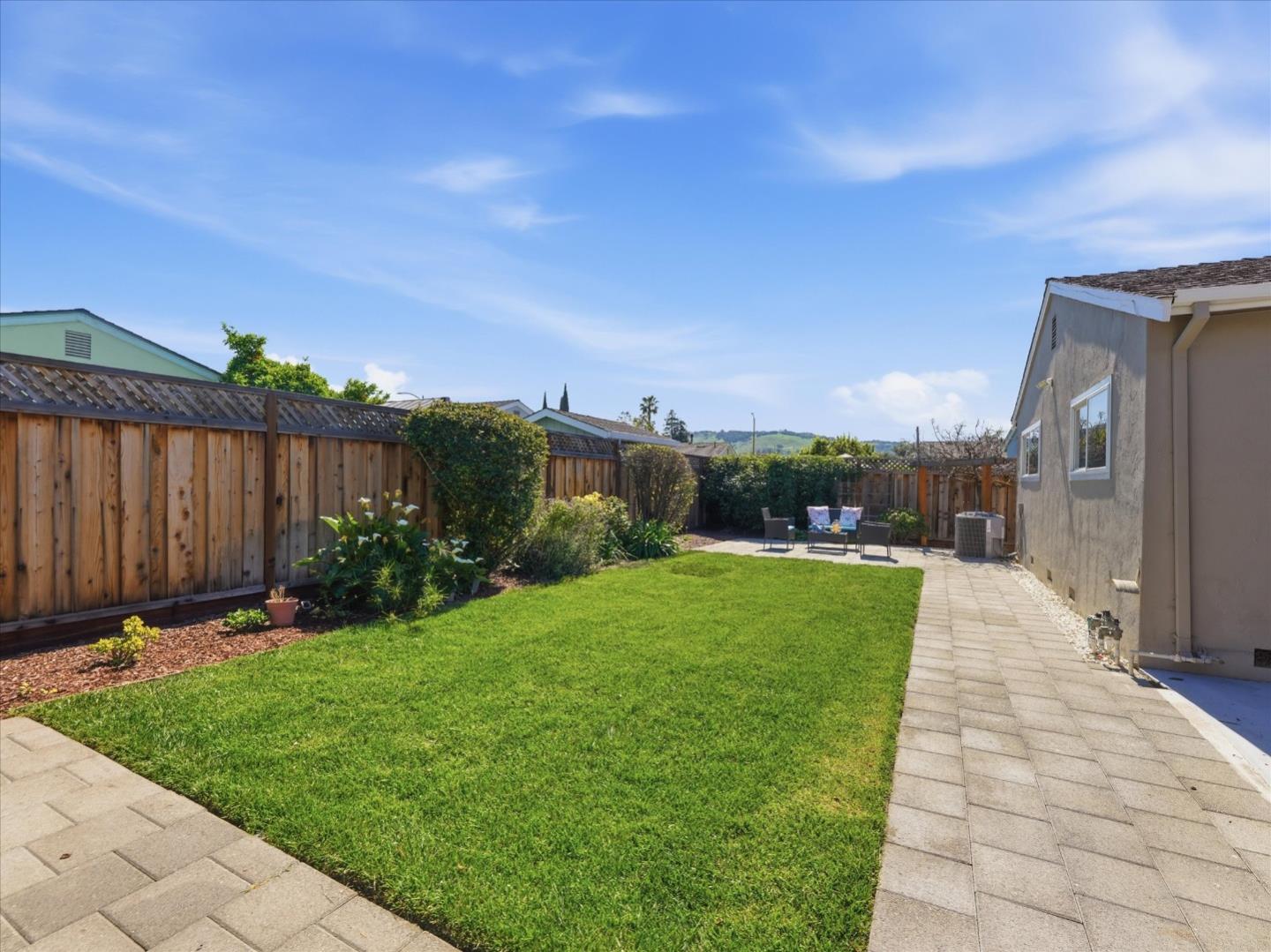 Detail Gallery Image 32 of 34 For 5711 Hillbright Cir, San Jose,  CA 95123 - 4 Beds | 2 Baths