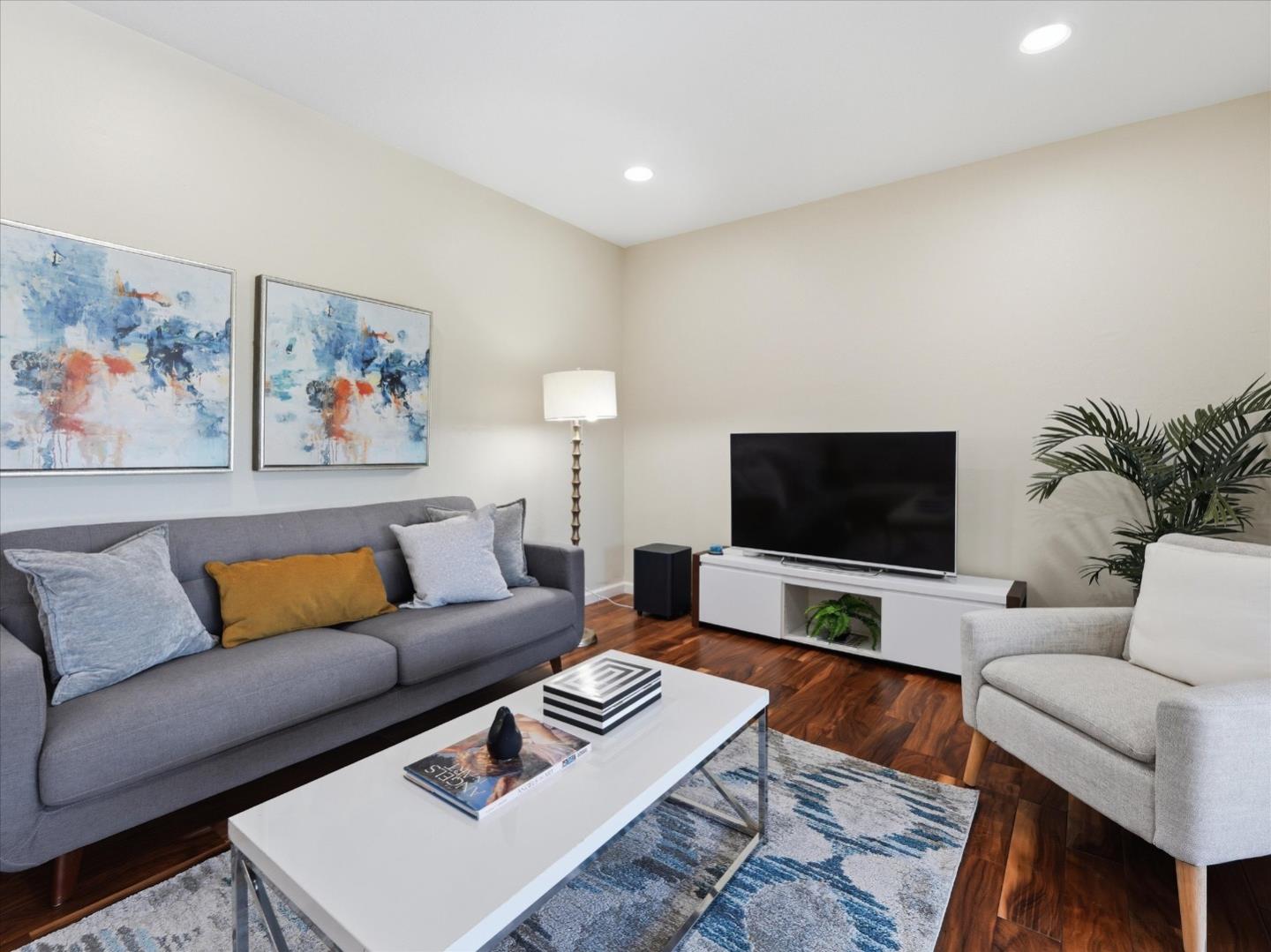 Detail Gallery Image 9 of 34 For 5711 Hillbright Cir, San Jose,  CA 95123 - 4 Beds | 2 Baths