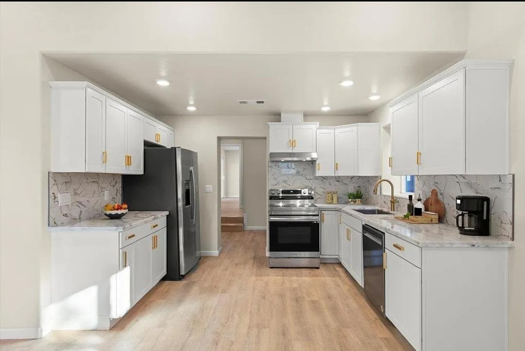 Detail Gallery Image 23 of 30 For 2188 Patton Ave, Napa,  CA 94559 - 3 Beds | 2 Baths