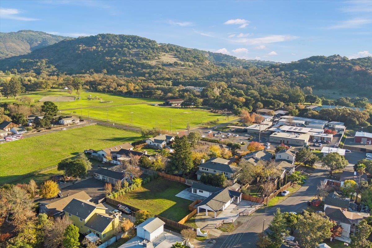 Detail Gallery Image 28 of 30 For 2188 Patton Ave, Napa,  CA 94559 - 3 Beds | 2 Baths