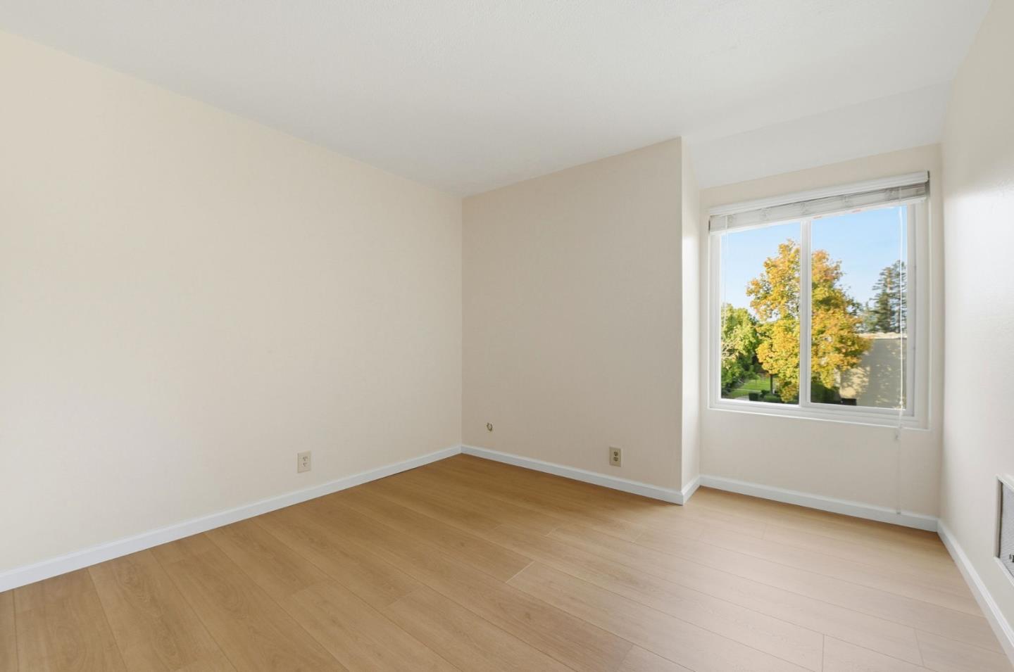 Photo #15: ML82039265 Listing: Photo #15