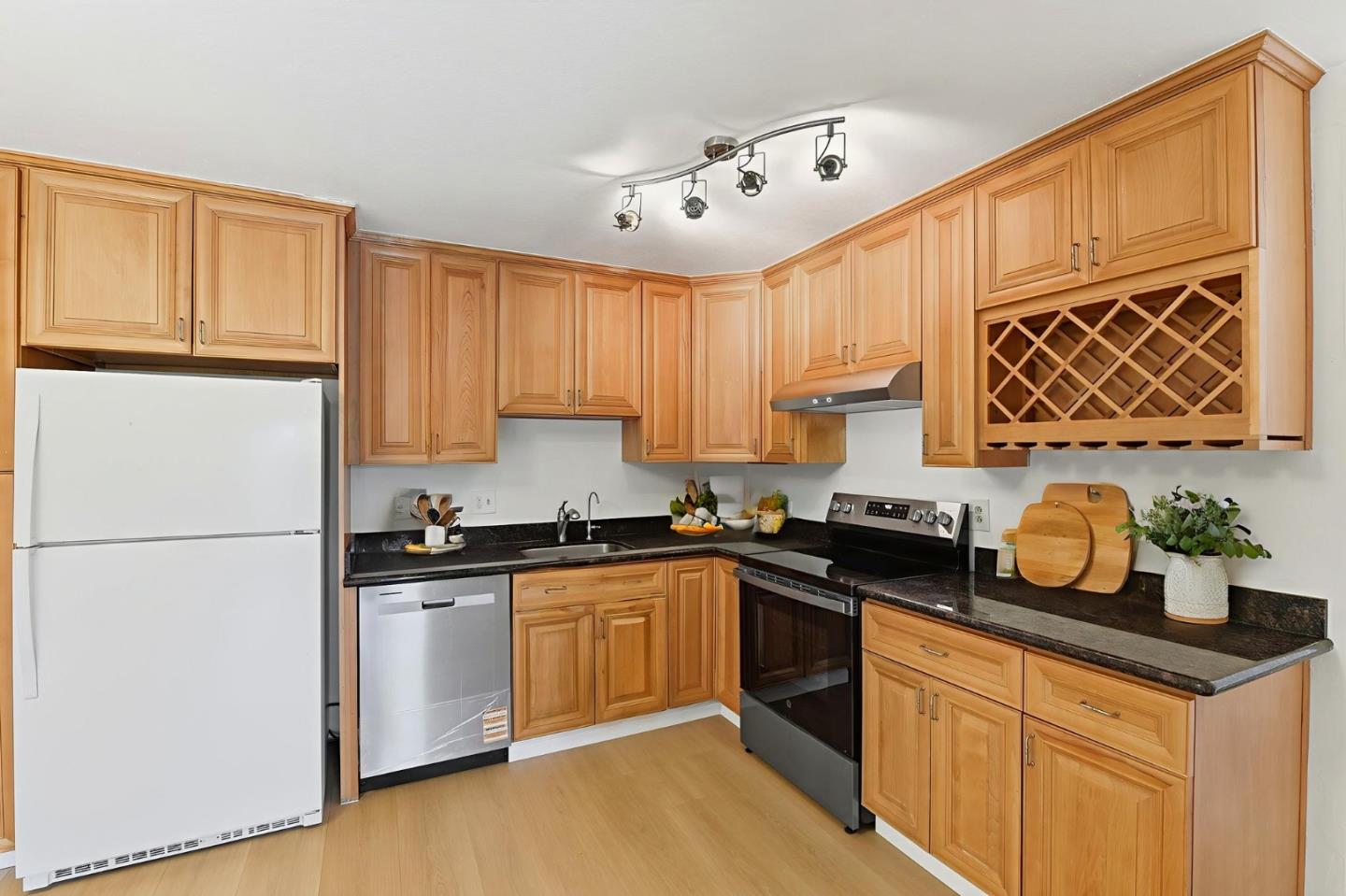 Photo #7: ML82039265 Listing: Photo #7