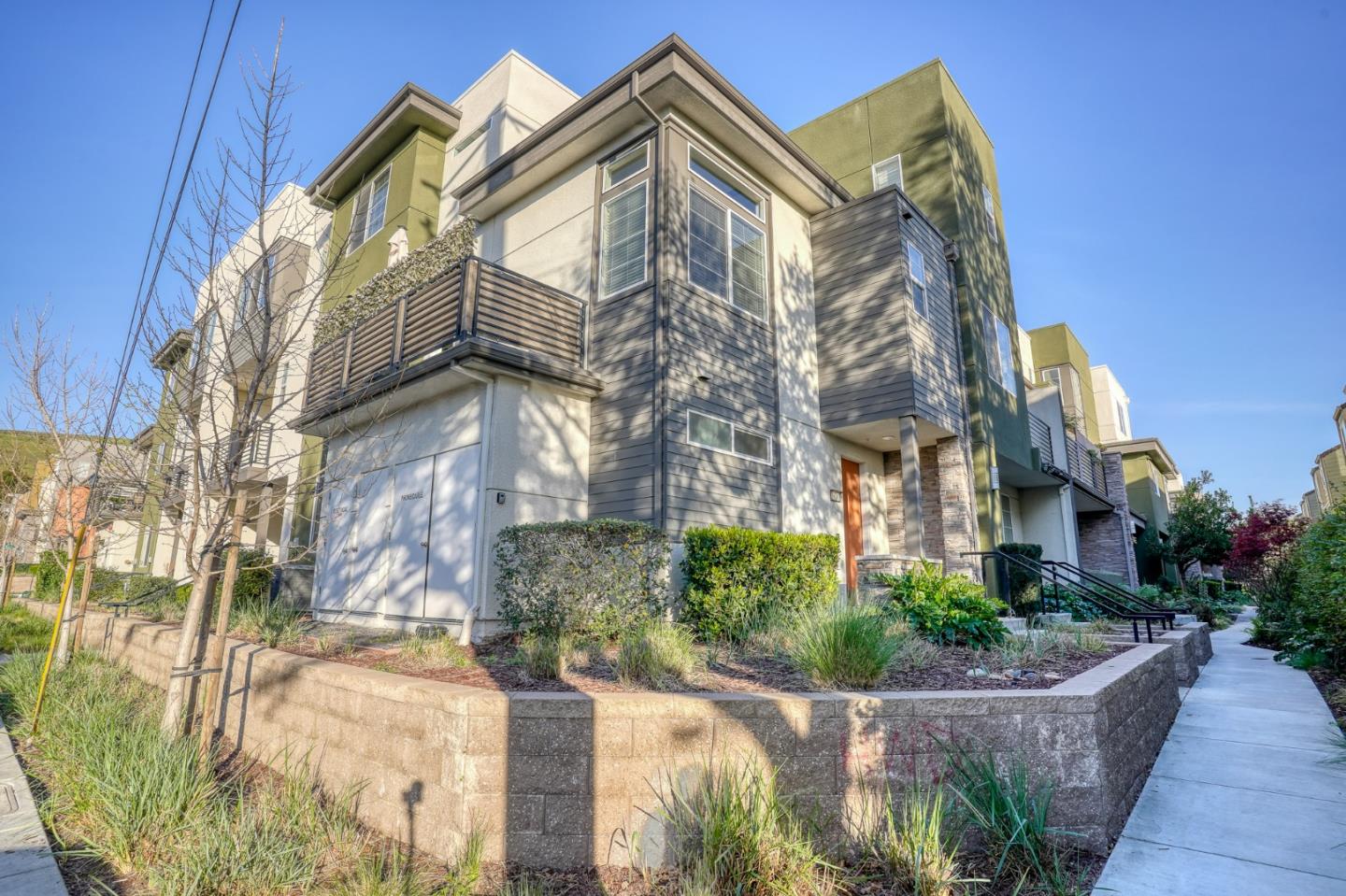 Detail Gallery Image 33 of 50 For 29243 Hub Ct, Hayward,  CA 94544 - 2 Beds | 2 Baths