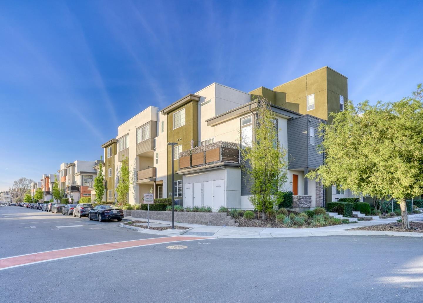 Detail Gallery Image 43 of 50 For 29243 Hub Ct, Hayward,  CA 94544 - 2 Beds | 2 Baths