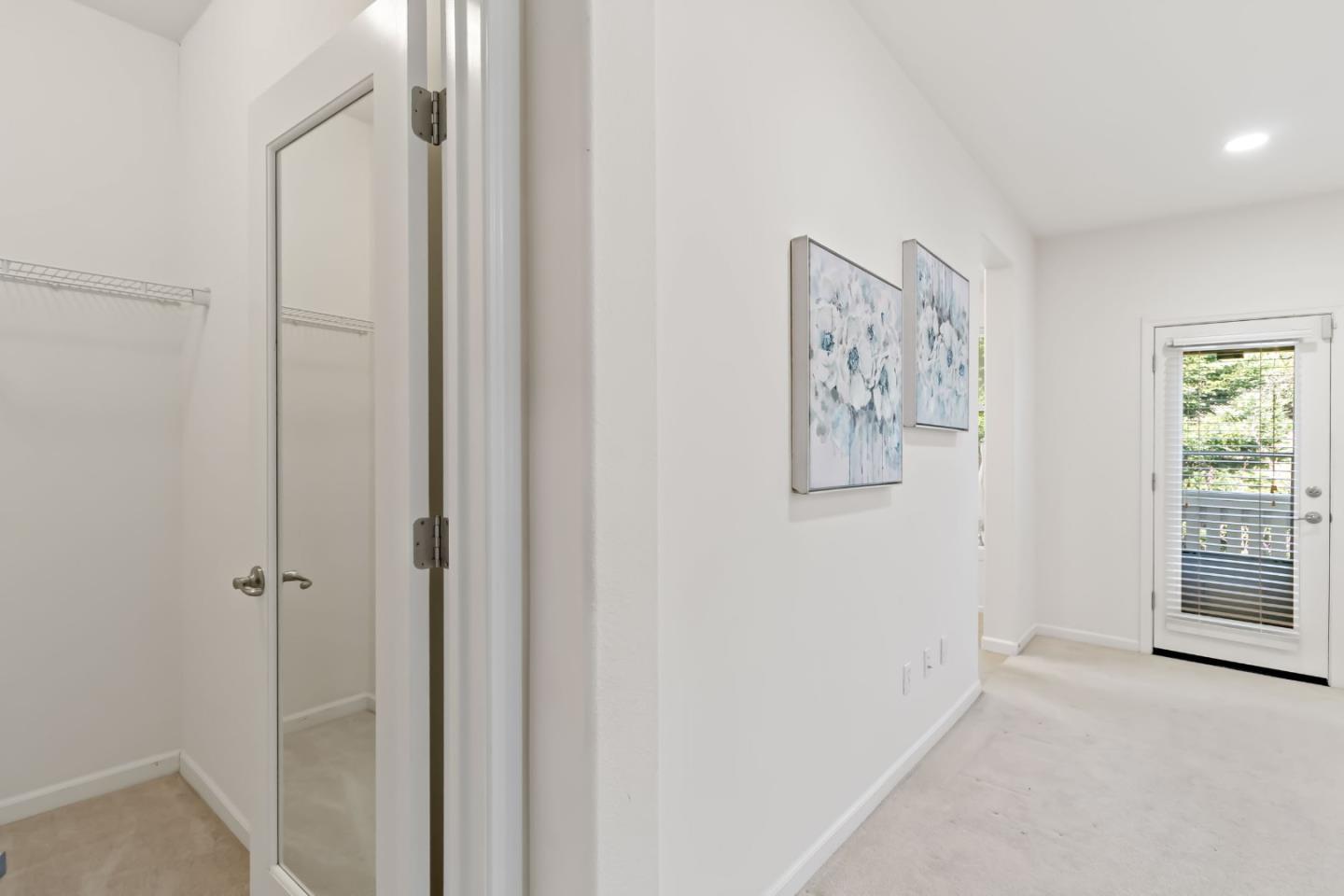 Detail Gallery Image 31 of 56 For 2695 Northern Cross Rd, Hayward,  CA 94545 - 3 Beds | 2/1 Baths