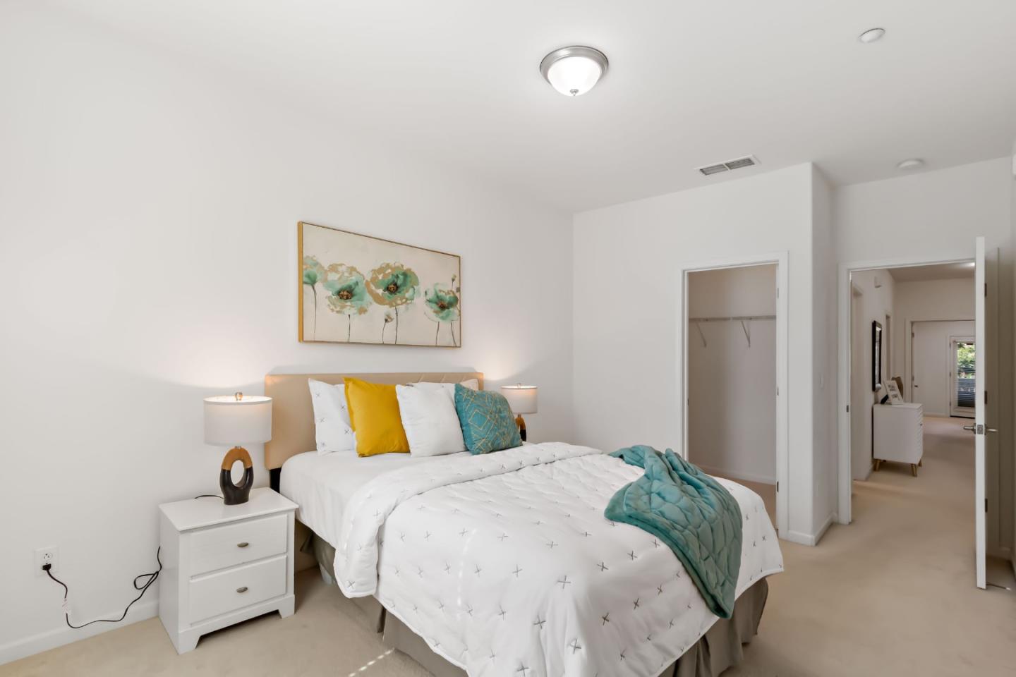 Detail Gallery Image 34 of 56 For 2695 Northern Cross Rd, Hayward,  CA 94545 - 3 Beds | 2/1 Baths