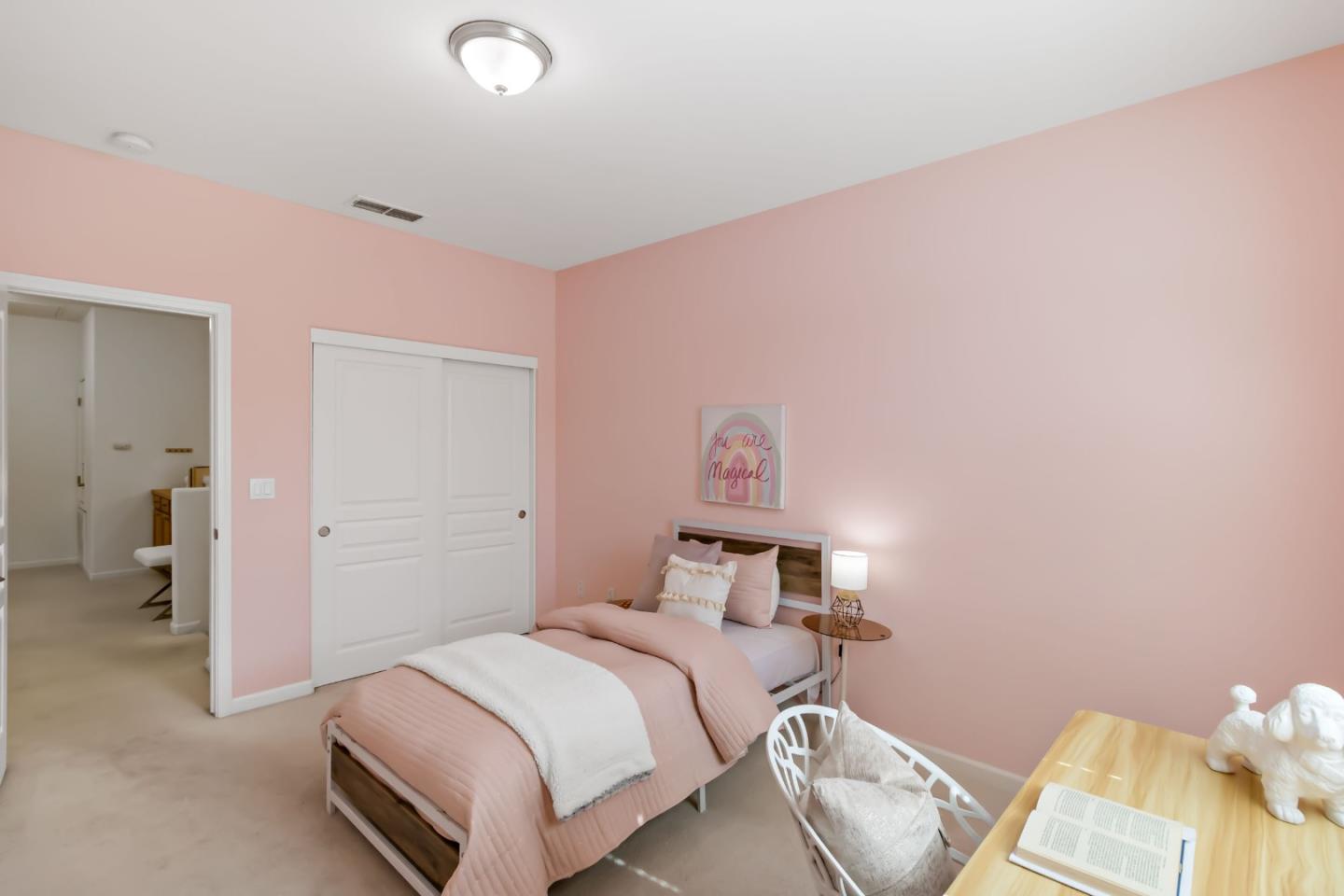 Detail Gallery Image 38 of 56 For 2695 Northern Cross Rd, Hayward,  CA 94545 - 3 Beds | 2/1 Baths