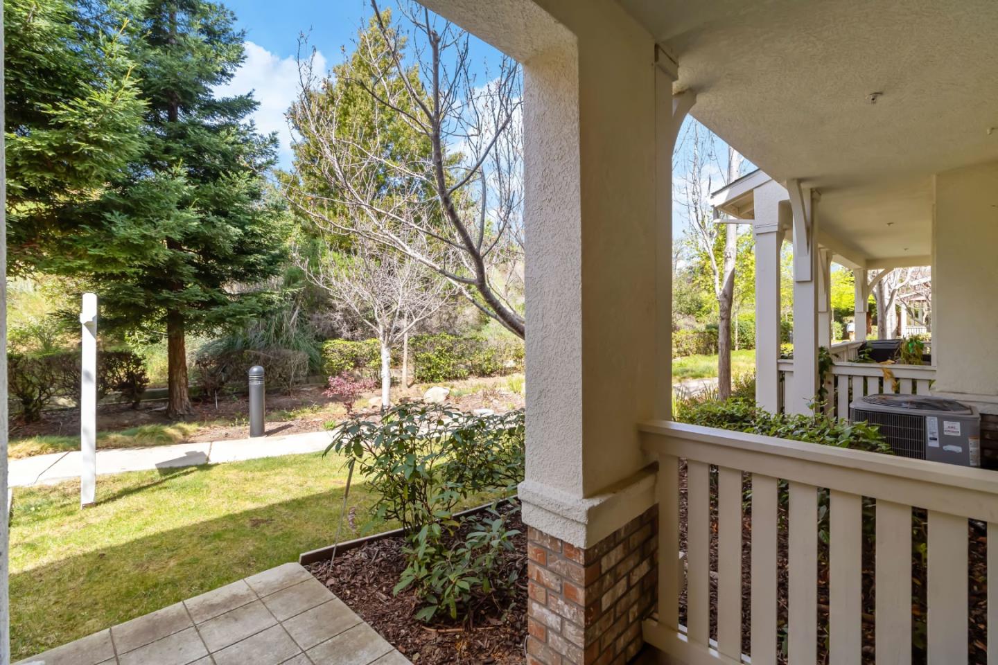 Detail Gallery Image 47 of 56 For 2695 Northern Cross Rd, Hayward,  CA 94545 - 3 Beds | 2/1 Baths