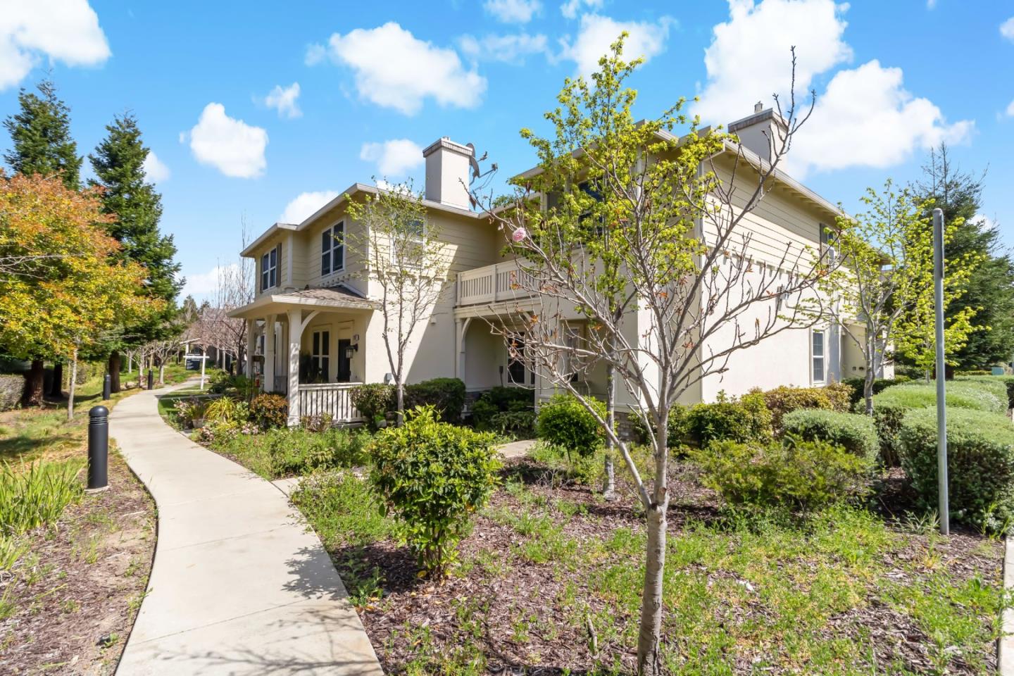 Detail Gallery Image 48 of 56 For 2695 Northern Cross Rd, Hayward,  CA 94545 - 3 Beds | 2/1 Baths