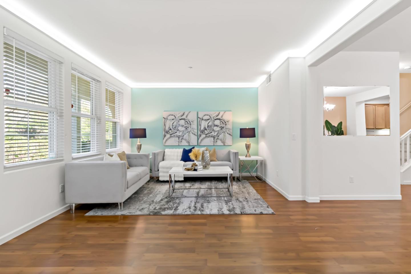 Detail Gallery Image 5 of 56 For 2695 Northern Cross Rd, Hayward,  CA 94545 - 3 Beds | 2/1 Baths