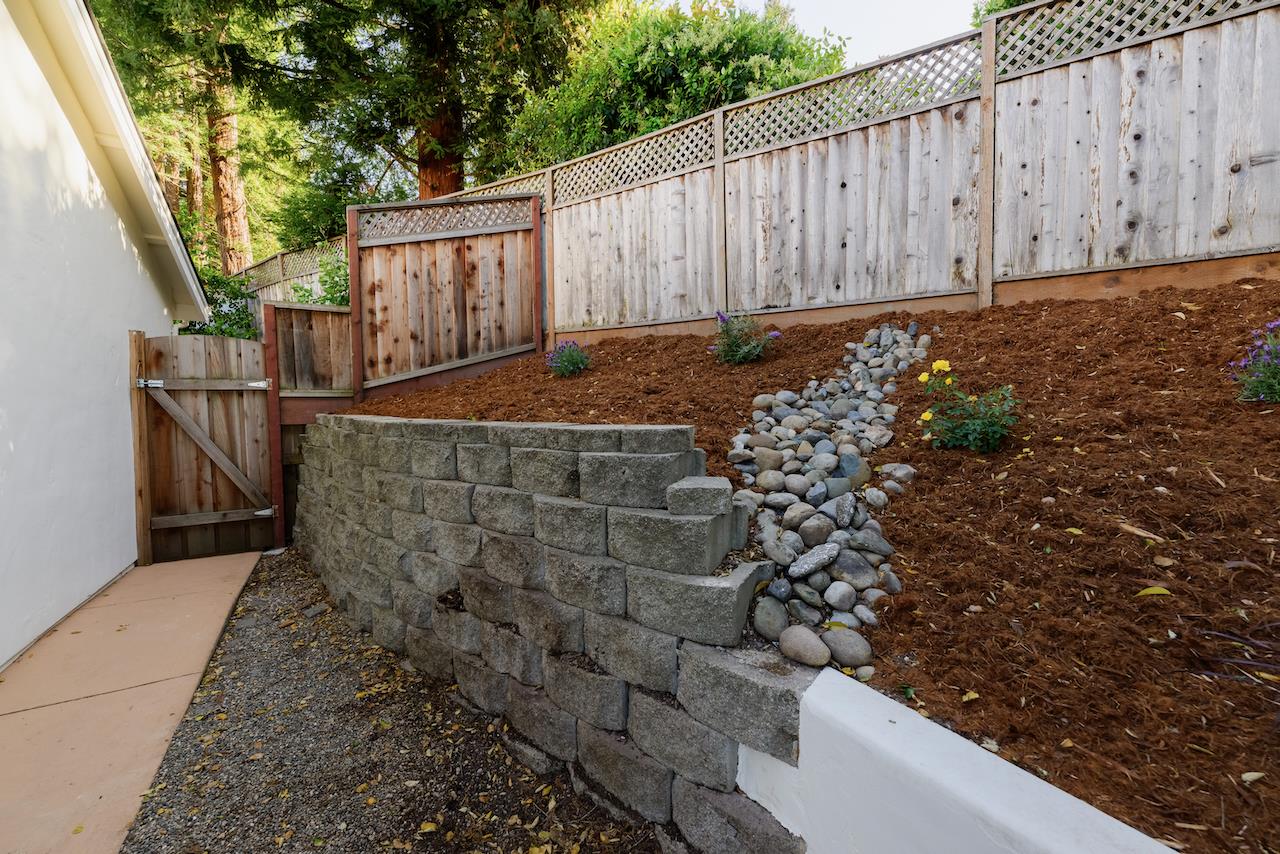 Detail Gallery Image 104 of 119 For 26 Torrey Oaks Ct, Scotts Valley,  CA 95066 - 4 Beds | 2/1 Baths