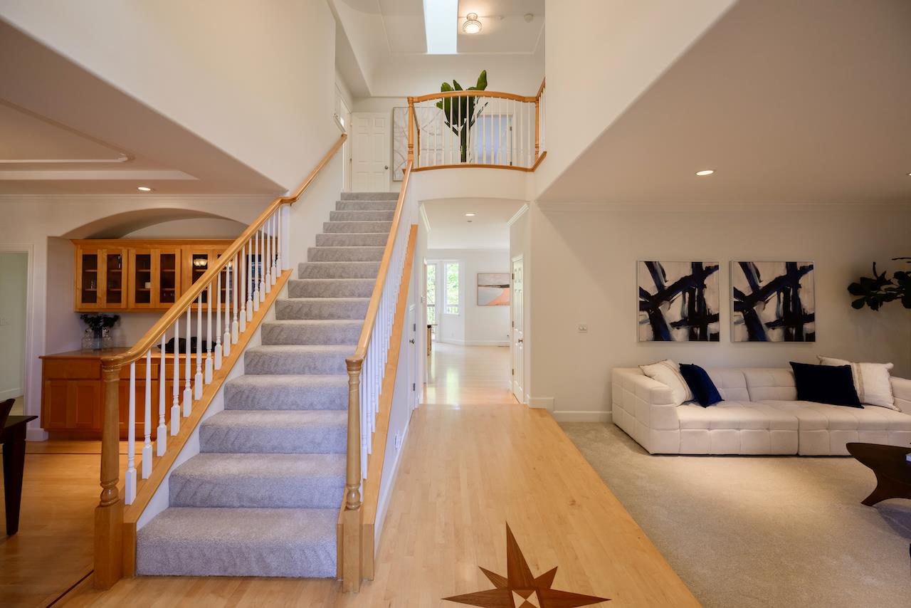 Detail Gallery Image 12 of 119 For 26 Torrey Oaks Ct, Scotts Valley,  CA 95066 - 4 Beds | 2/1 Baths