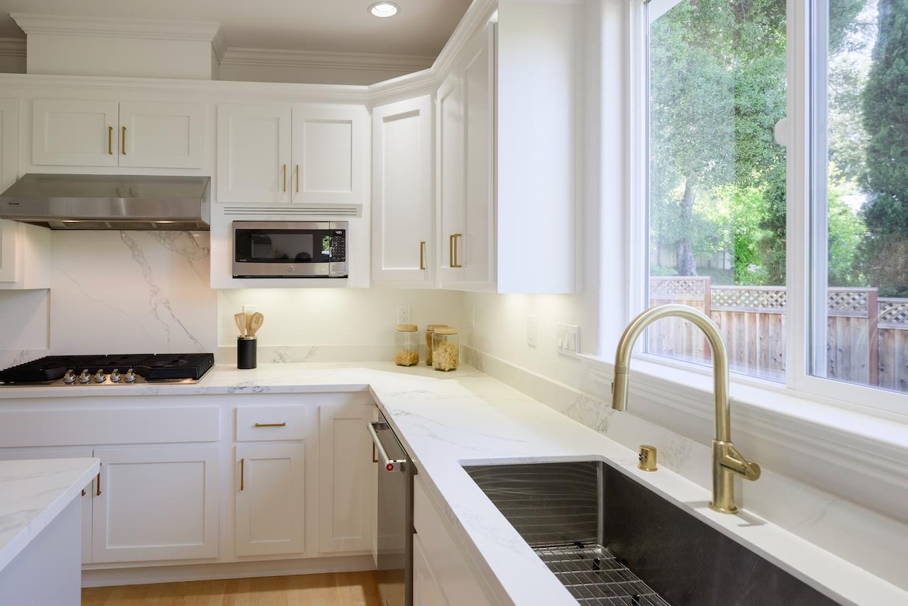 Detail Gallery Image 28 of 119 For 26 Torrey Oaks Ct, Scotts Valley,  CA 95066 - 4 Beds | 2/1 Baths