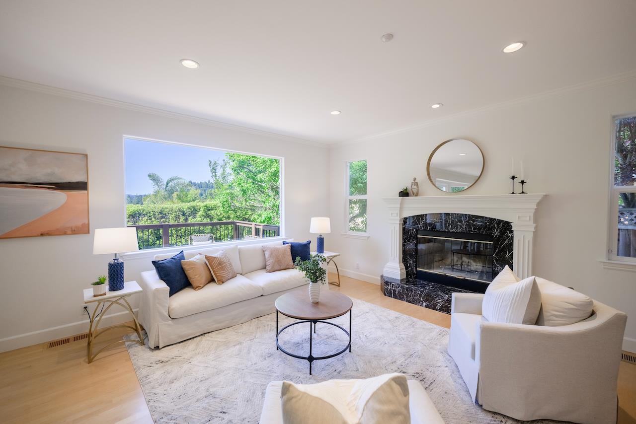 Detail Gallery Image 8 of 119 For 26 Torrey Oaks Ct, Scotts Valley,  CA 95066 - 4 Beds | 2/1 Baths