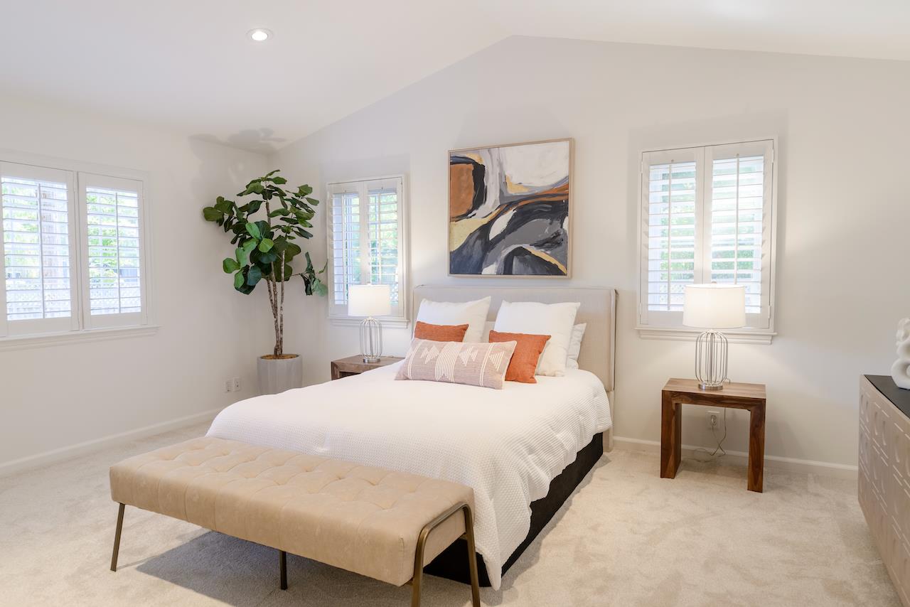 Detail Gallery Image 9 of 119 For 26 Torrey Oaks Ct, Scotts Valley,  CA 95066 - 4 Beds | 2/1 Baths