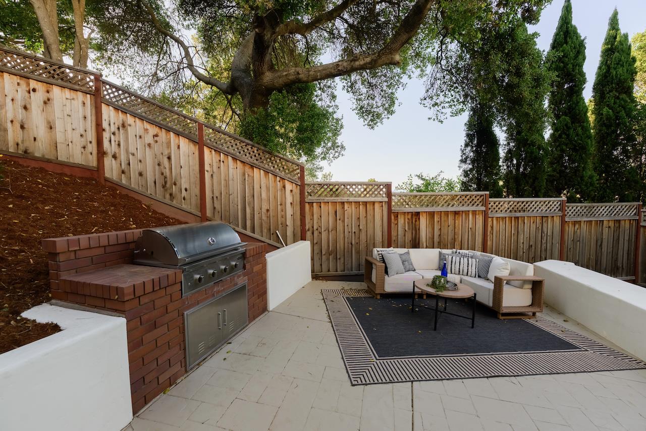 Detail Gallery Image 91 of 119 For 26 Torrey Oaks Ct, Scotts Valley,  CA 95066 - 4 Beds | 2/1 Baths