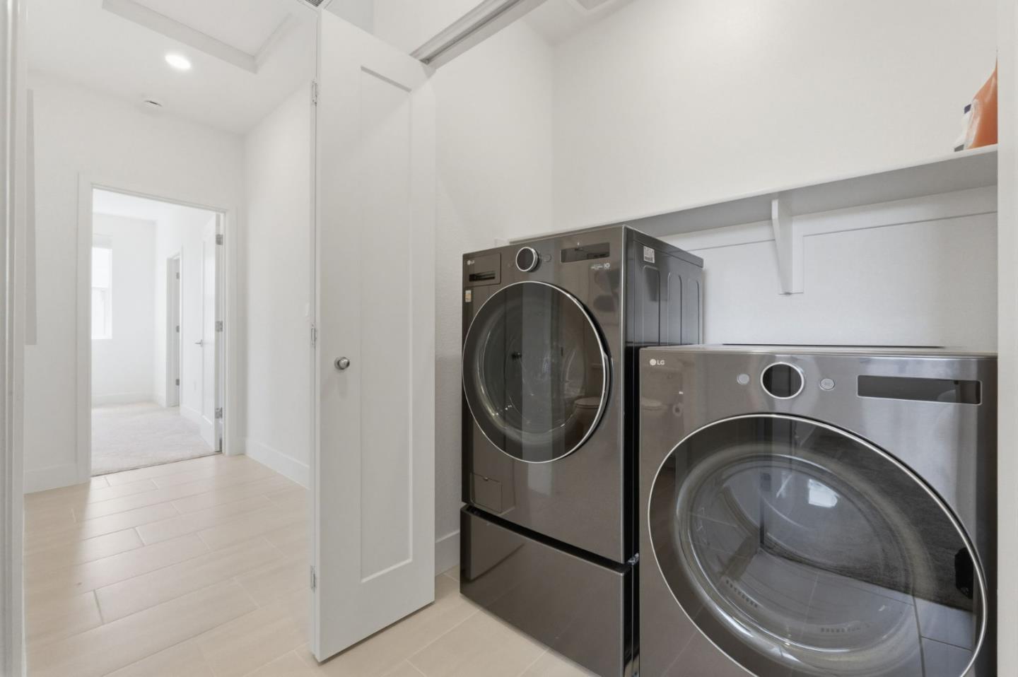 Detail Gallery Image 40 of 54 For 9960 Seawind Way, Newark,  CA 94560 - 2 Beds | 2 Baths