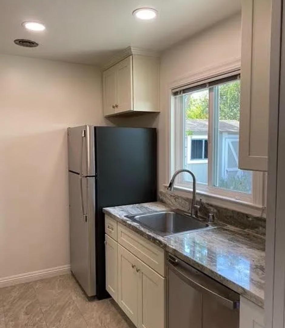 Detail Gallery Image 5 of 17 For 1481-1483 Pompey Dr, San Jose,  CA 95128 - – Beds | – Baths