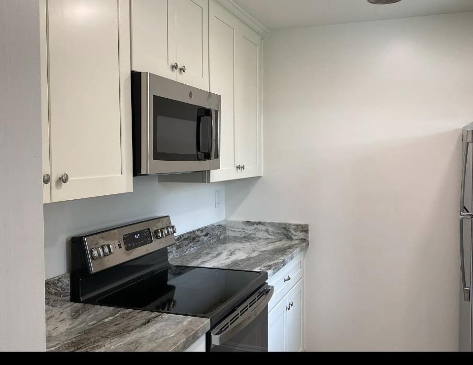 Detail Gallery Image 6 of 17 For 1481-1483 Pompey Dr, San Jose,  CA 95128 - – Beds | – Baths