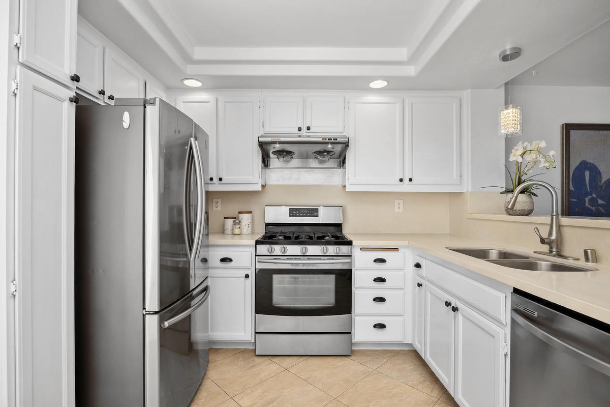 Detail Gallery Image 12 of 25 For 12922 Carmel Creek Rd #34,  San Diego,  CA 92130 - 2 Beds | 2/1 Baths