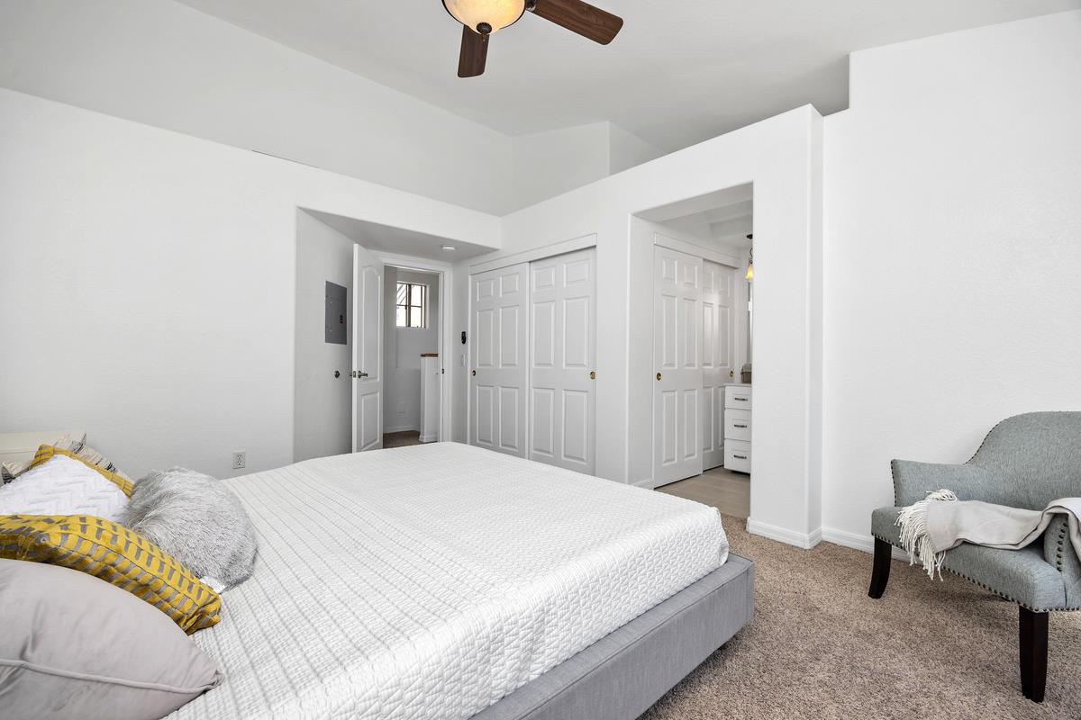 Detail Gallery Image 17 of 25 For 12922 Carmel Creek Rd #34,  San Diego,  CA 92130 - 2 Beds | 2/1 Baths