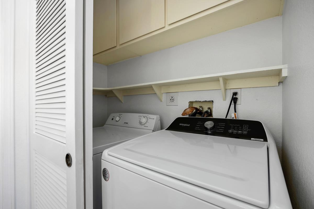 Detail Gallery Image 23 of 25 For 12922 Carmel Creek Rd #34,  San Diego,  CA 92130 - 2 Beds | 2/1 Baths