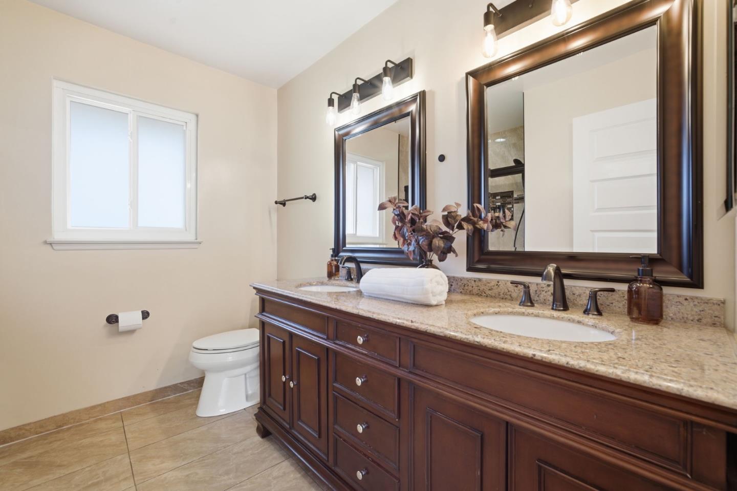 Detail Gallery Image 27 of 52 For 1191 Carrie Lee Way, San Jose,  CA 95118 - 3 Beds | 2 Baths