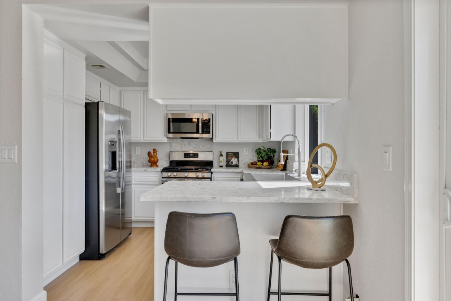 Detail Gallery Image 10 of 45 For 2667 Sand Point Dr, San Jose,  CA 95148 - 3 Beds | 2 Baths