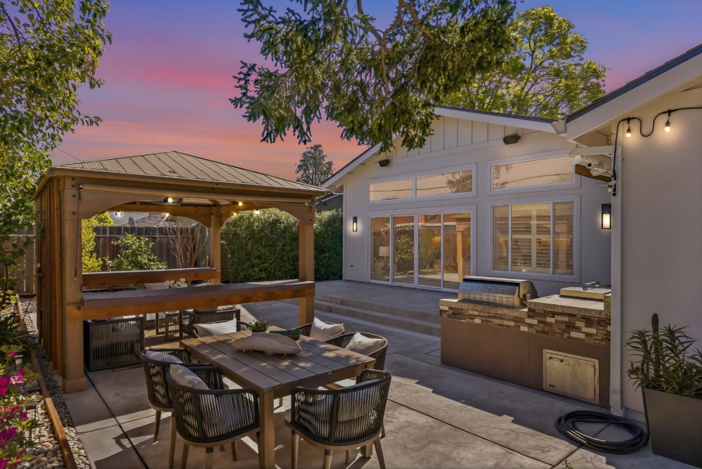 Detail Gallery Image 39 of 55 For 1979 Josephine Ave, San Jose,  CA 95124 - 4 Beds | 2/1 Baths