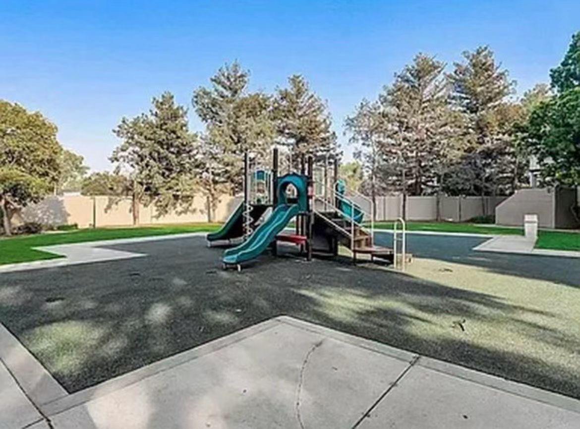 Detail Gallery Image 21 of 21 For 880 E Fremont Ave #720,  Sunnyvale,  CA 94087 - 2 Beds | 2 Baths