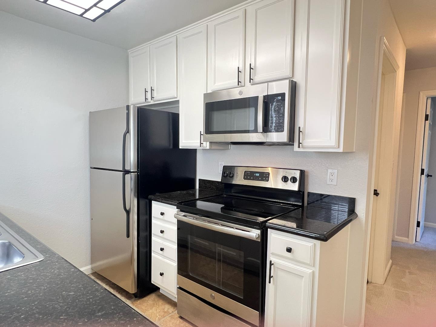 Detail Gallery Image 4 of 21 For 880 E Fremont Ave #720,  Sunnyvale,  CA 94087 - 2 Beds | 2 Baths