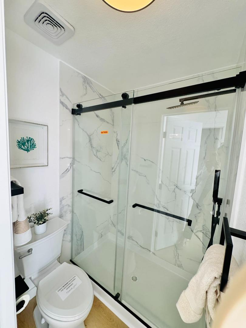 Detail Gallery Image 13 of 16 For 1213 Lightland Rd, San Jose,  CA 95121 - 3 Beds | 2 Baths