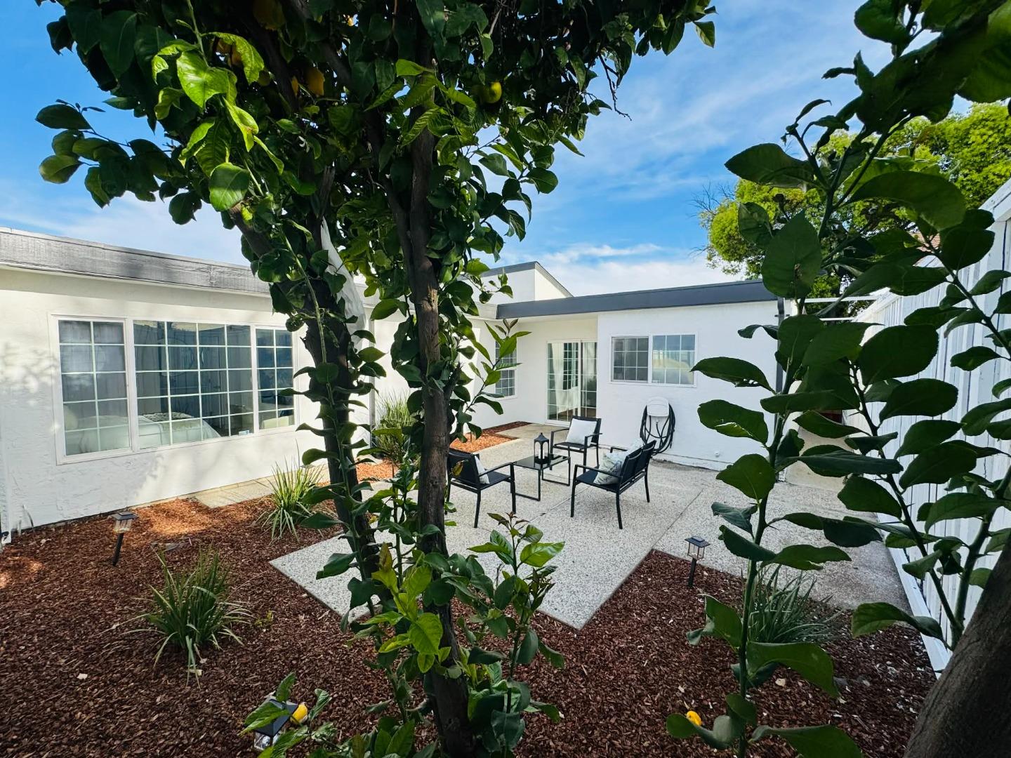 Detail Gallery Image 16 of 16 For 1213 Lightland Rd, San Jose,  CA 95121 - 3 Beds | 2 Baths