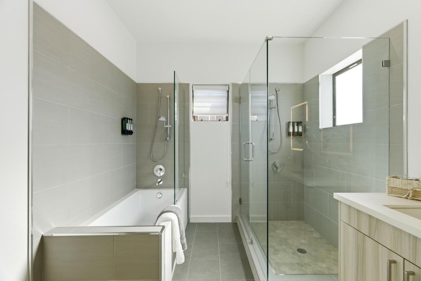 Photo #31: ML82039293 Listing: Photo #31