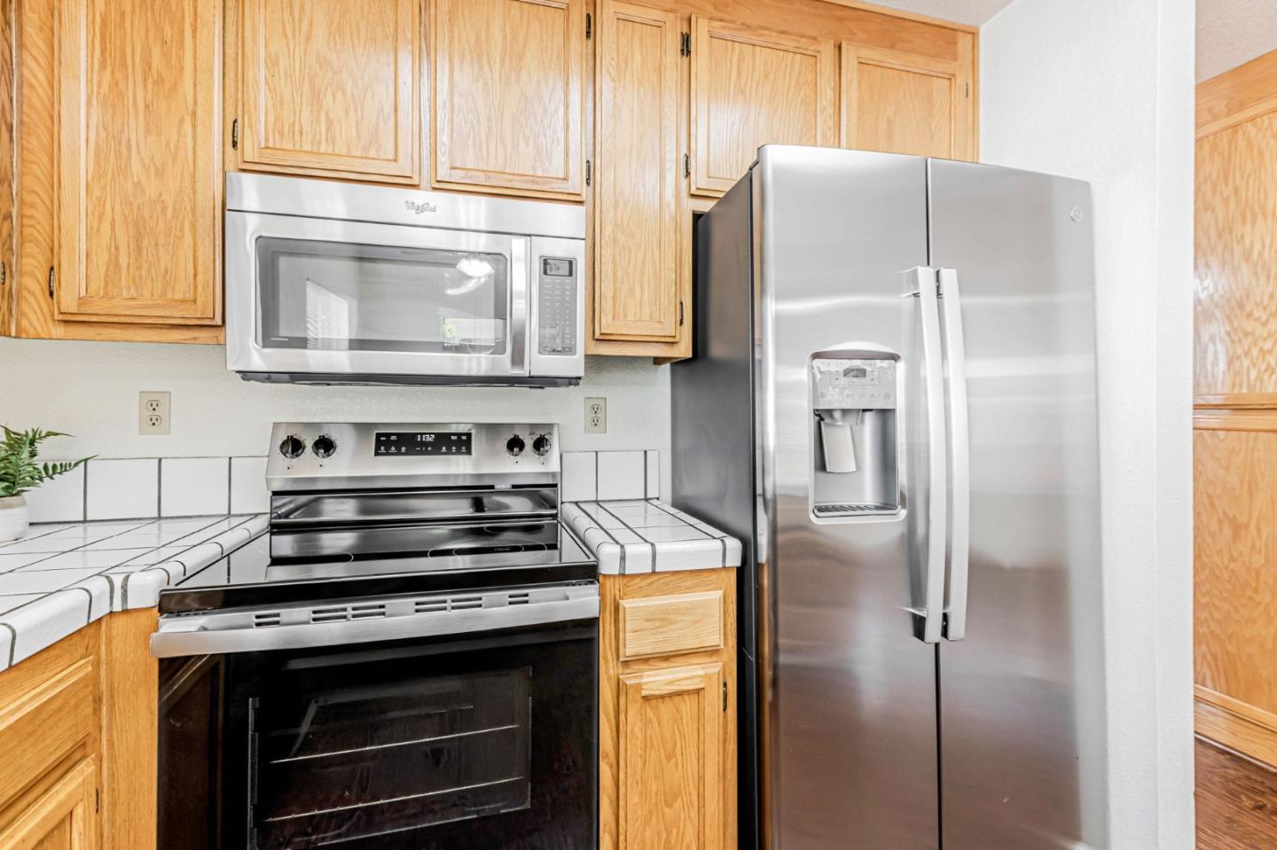 Detail Gallery Image 12 of 39 For 39737 Potrero Dr, Newark,  CA 94560 - 3 Beds | 2 Baths