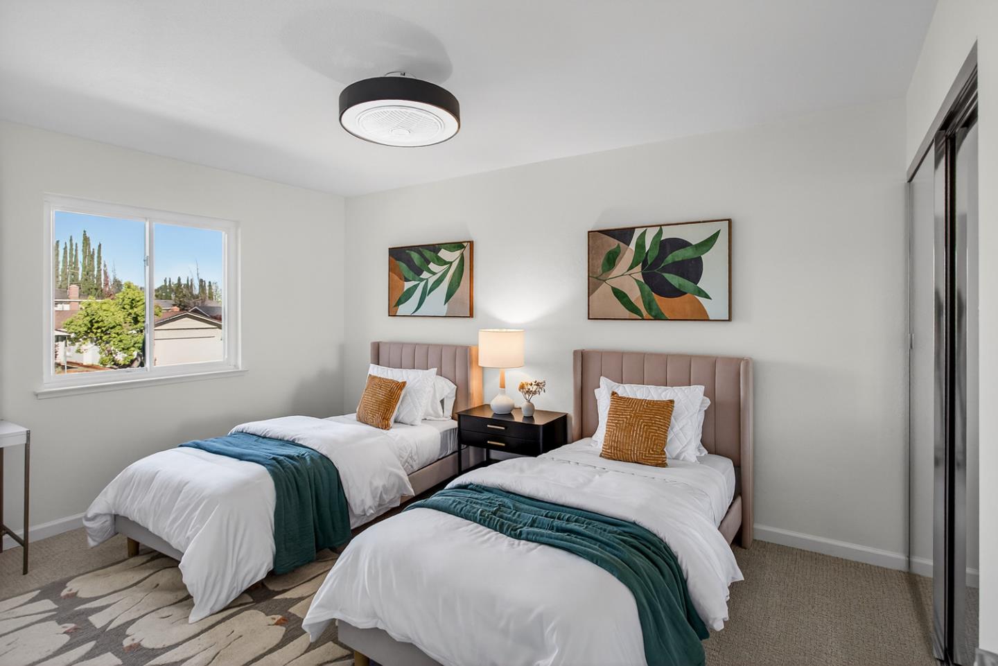 Detail Gallery Image 22 of 31 For 1582 Petal Way, San Jose,  CA 95129 - 4 Beds | 3 Baths